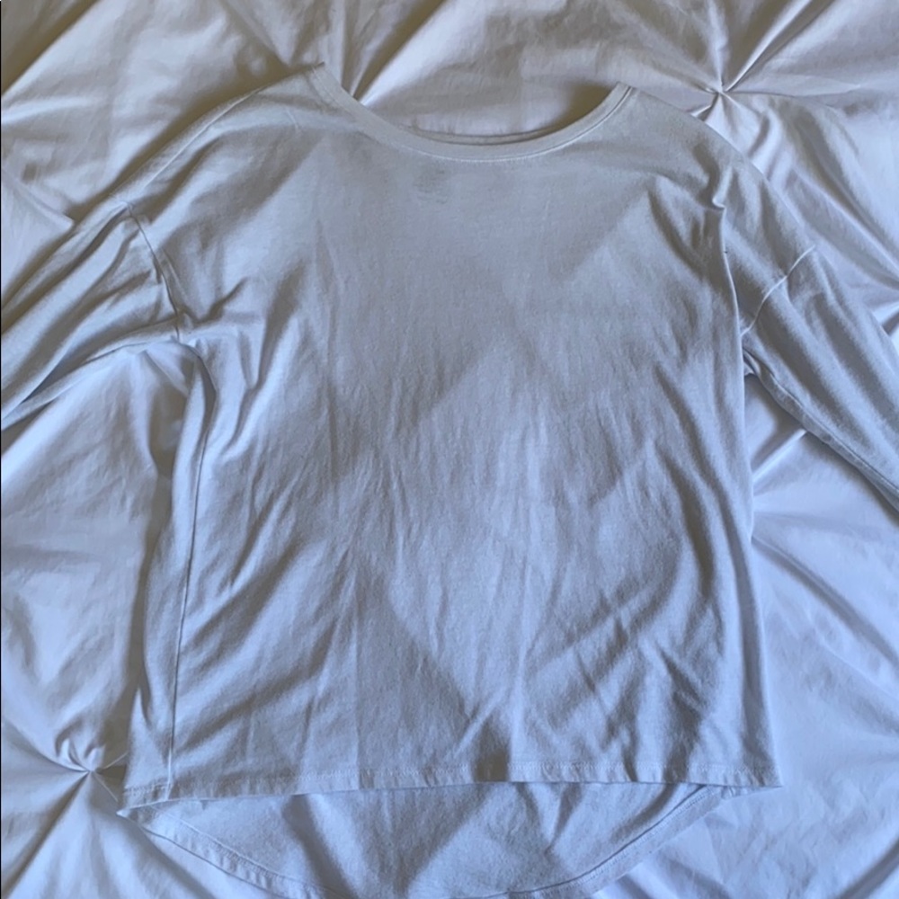 White long sleeve 🔥🔥
